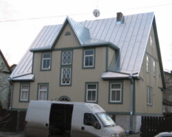 Valtsplekk katus Valtsplekk katus