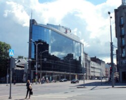 Erikujulised katuse ja parapetiplekid Erikujulised katuse ja parapetiplekid