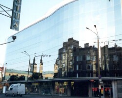 Erikujulised katuse ja parapetiplekid Erikujulised katuse ja parapetiplekid