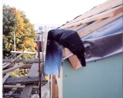 Uputatud räästarenn Uputatud räästarenn